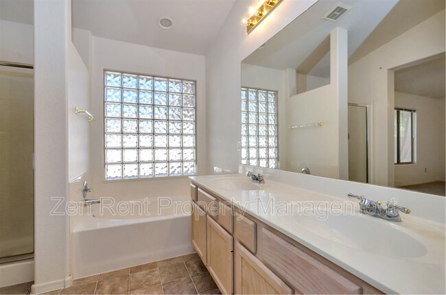 Building Photo - 7306 E Naranja Ave