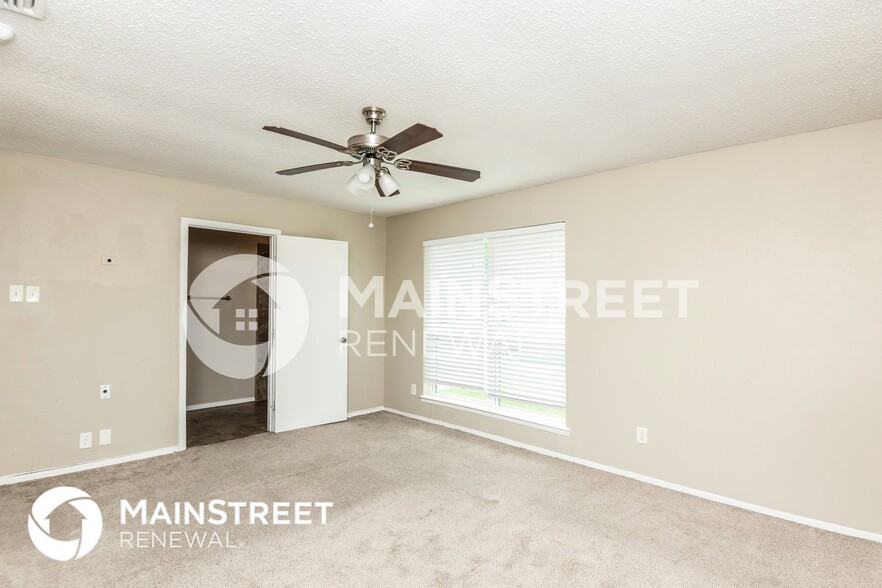 Building Photo - 2709 Meadow Isle Ln