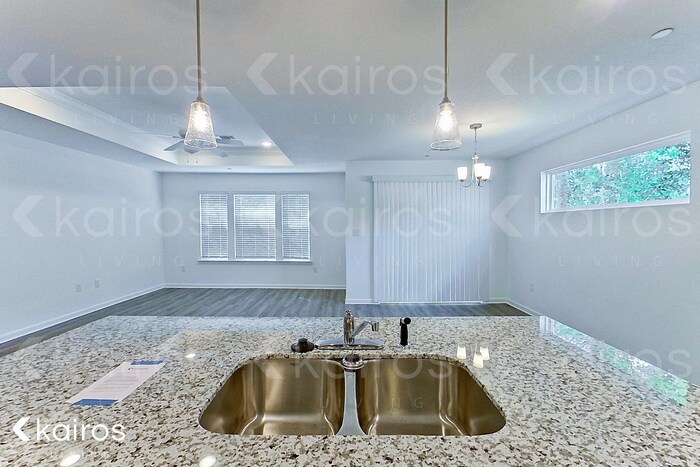 Building Photo - 11365 Camden Ct Cir