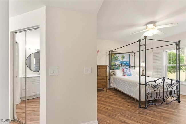 Building Photo - 636 Windsor Sq