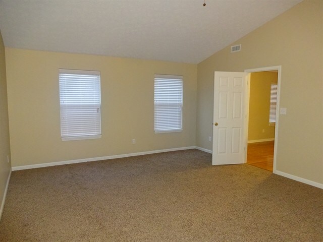 Building Photo - 11730 Sinclair Dr