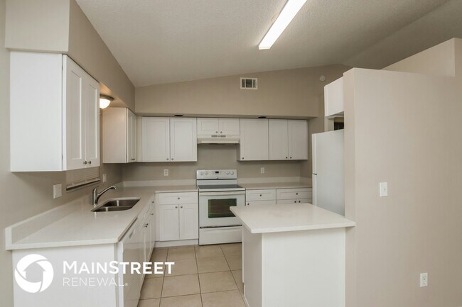 Building Photo - 995 Armstrong Rd SE