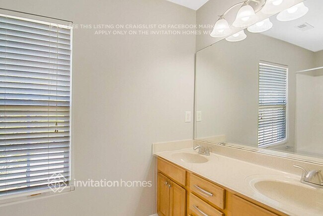 Building Photo - 1206 Calvander Ct