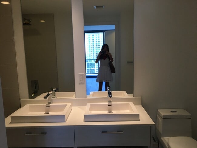 Building Photo - Brickell Heights East #1104 for rent