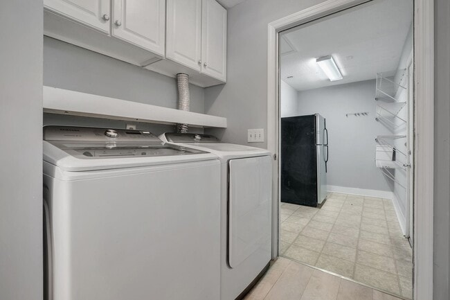 Building Photo - 6708 Chant Trail