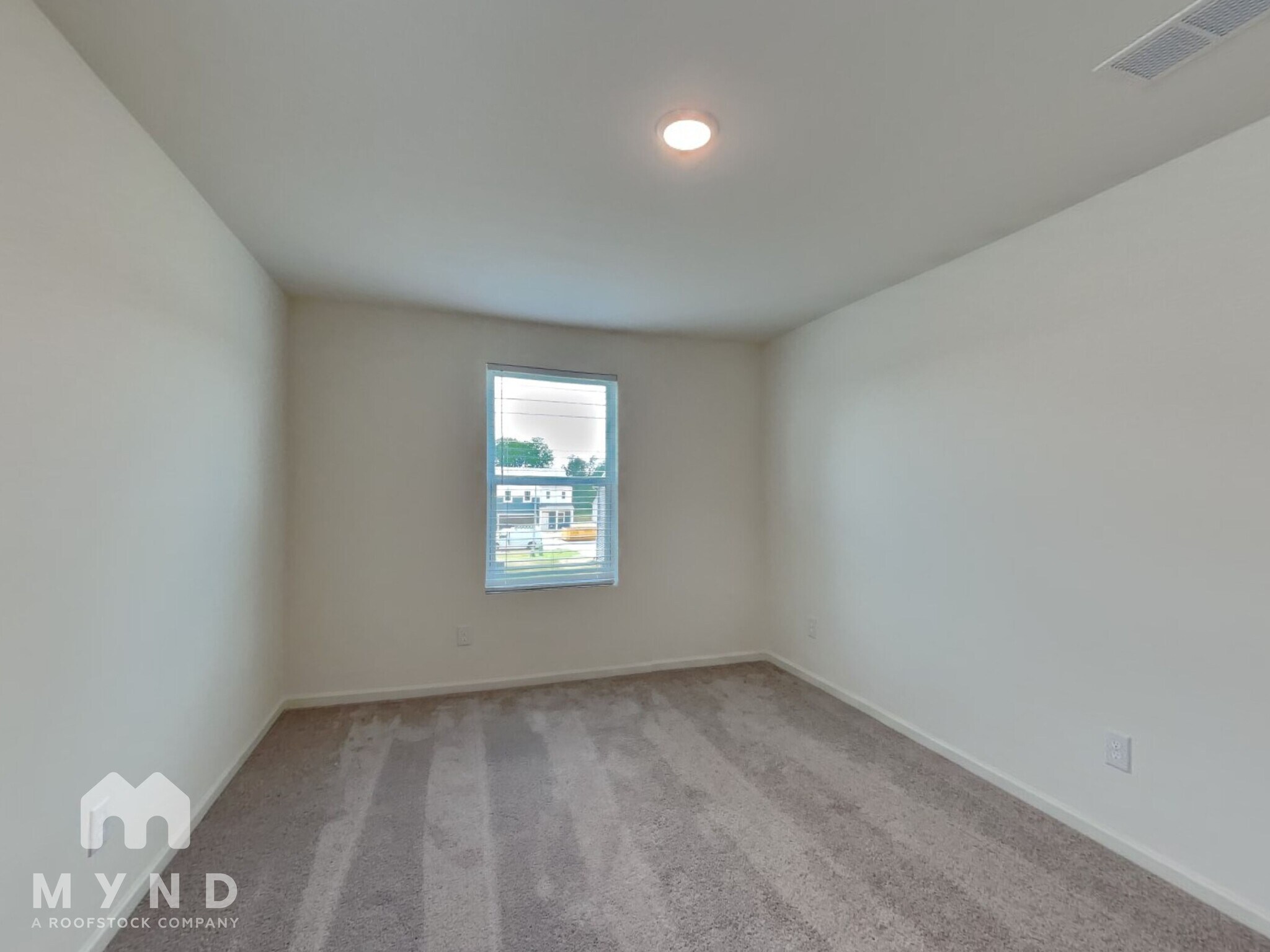 Building Photo - 1148 Centerview Dr