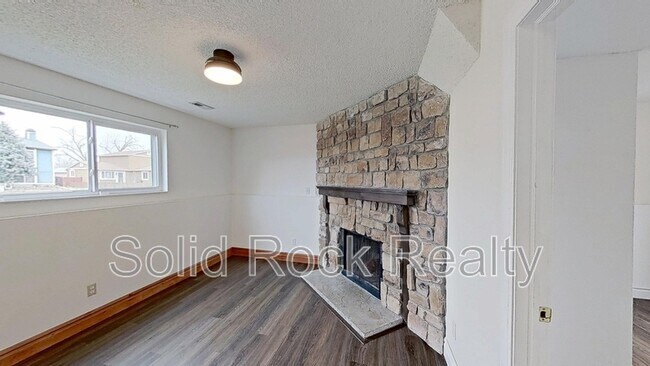 Building Photo - 4443 Berryknoll Dr