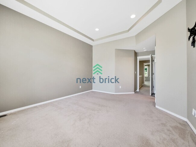 Building Photo - Rare 3 Bedroom 2.5 Bath Townhome for Rent!