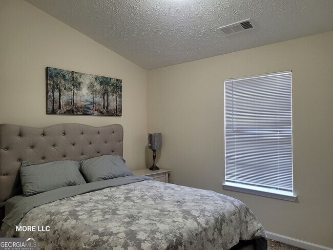 Building Photo - 6104 Camden Forrest Ct