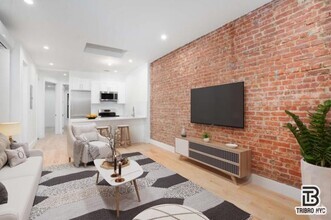 Building Photo - 4 bedroom in Brooklyn NY 11226