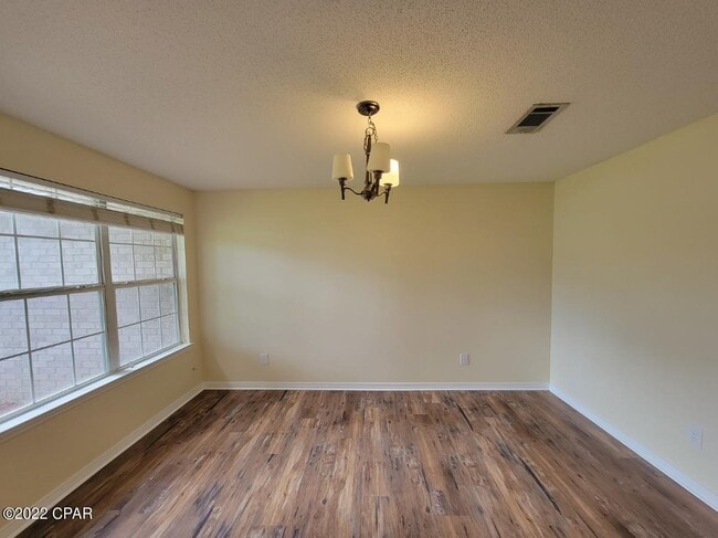 Building Photo - 6967 Raburn Rd