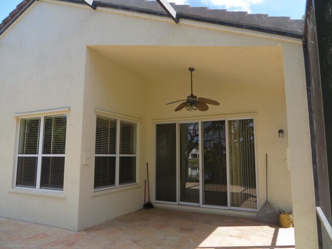 Building Photo - 15837 Corintha Terrace