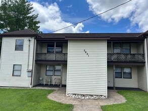 Building Photo - 2 Bedroom / 1 Bath Apt -  Kingsport TN