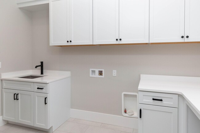 Building Photo - 4194 Prescott Pk Cir