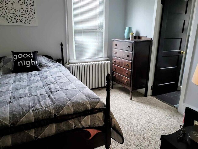 Building Photo - 103 N Rosborough Ave