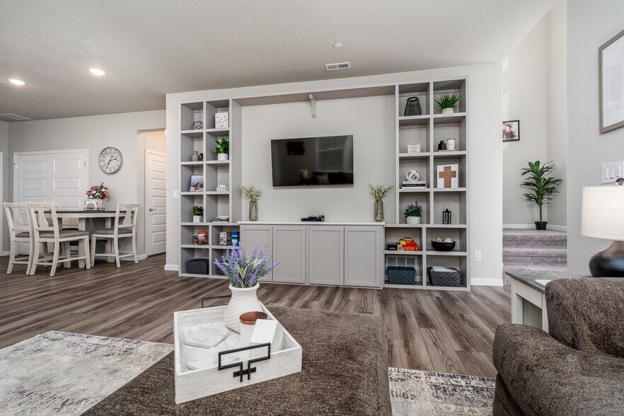 Building Photo - 1643 Rose Quartz Hts