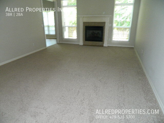 Building Photo - 4924 Waverly Rd