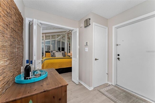 Building Photo - 5053 Maui Cir