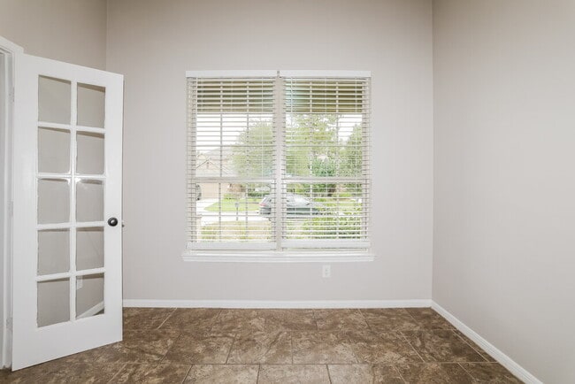 Building Photo - 7415 Durango Creek Dr