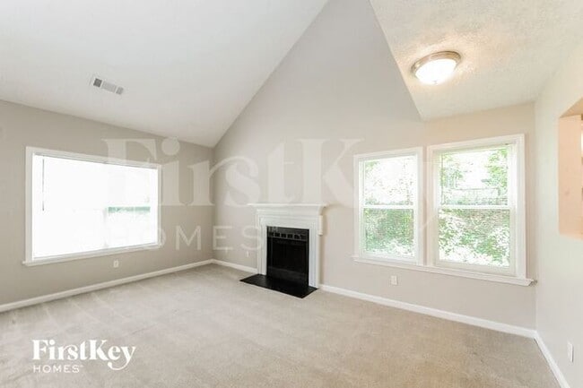 Building Photo - 6770 Bent Creek Dr