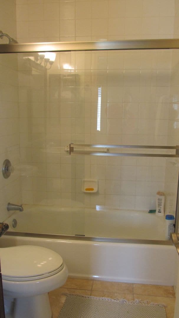 Building Photo - Steps to the Beach with rooftop deck