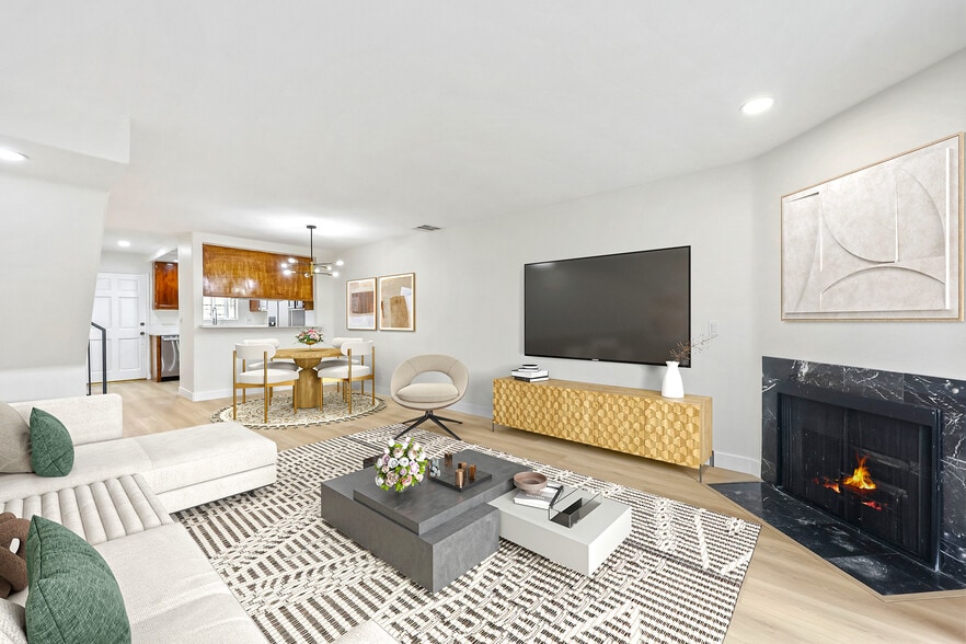 Building Photo - 10128 Hillhaven Ave