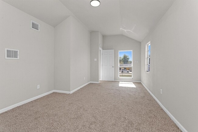 Building Photo - 15225 Woodforest Blvd