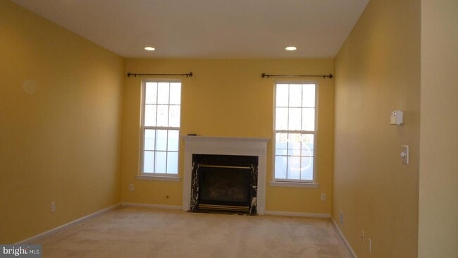 Primary Photo - 107 Windsor Pond Rd