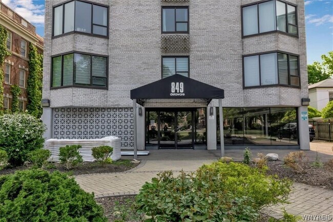 Building Photo - 849 Delaware Ave