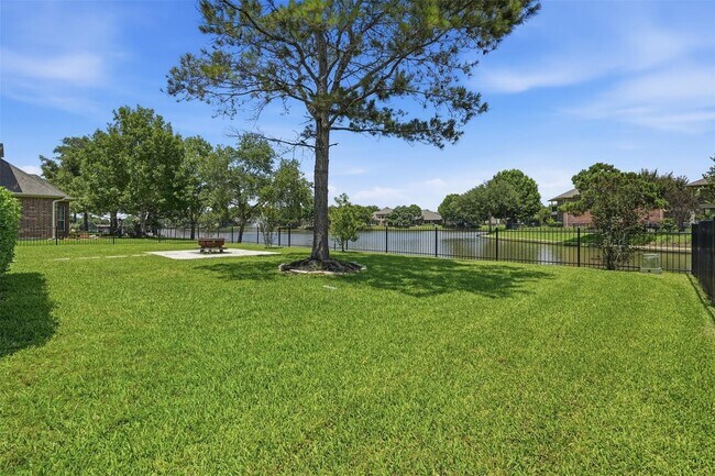 Building Photo - 10926 Wynfield Springs Dr