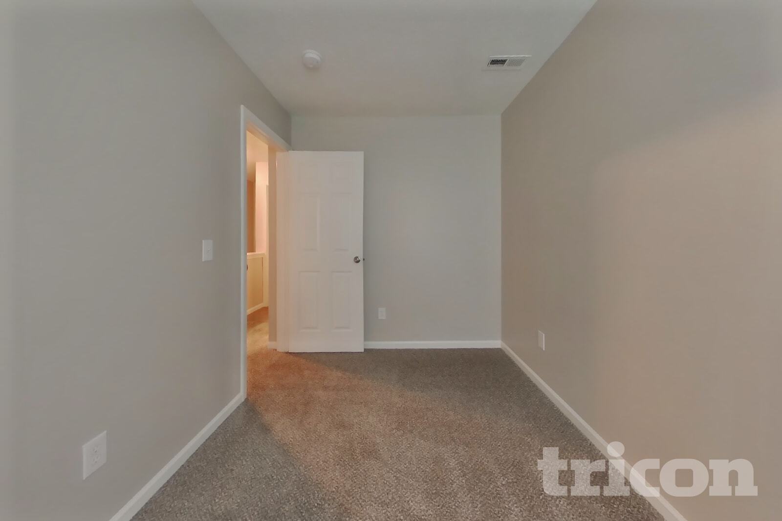 Building Photo - 8117 Pelham Pl