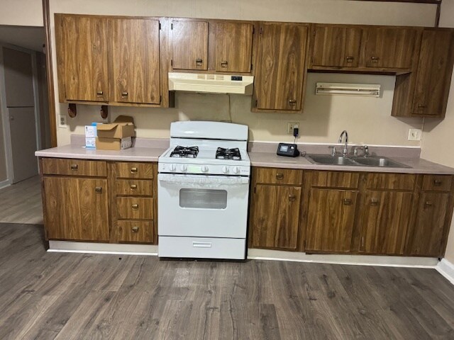 Building Photo - 2368 Velma Ave