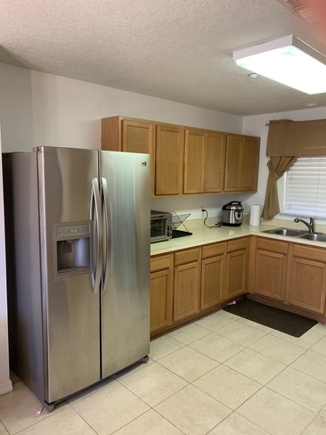 Building Photo - 212 Winter Nellis Cir