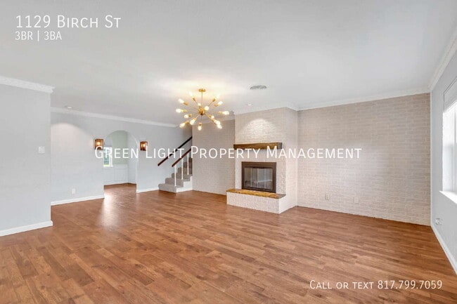 Building Photo - 1129 Birch St