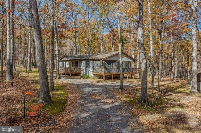 Building Photo - 67 Tranquil Way