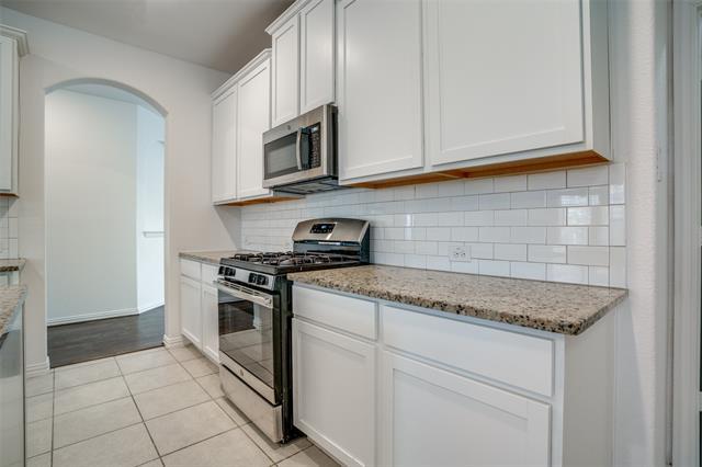 Building Photo - 4546 Frost Ave
