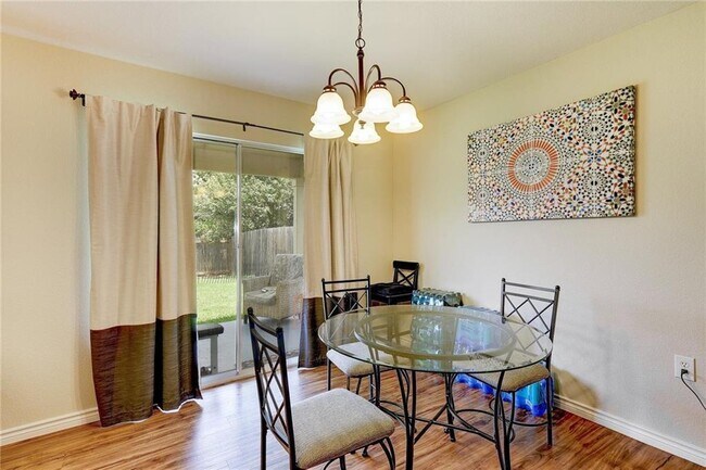 Building Photo - 1432 Anise Dr
