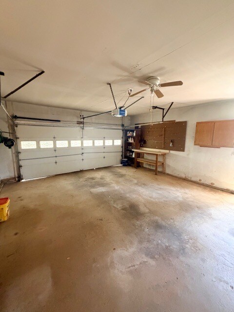 Building Photo - 238 Pond Dr