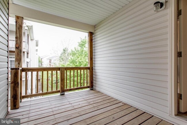 Building Photo - 11013 Apple Orchard Ct