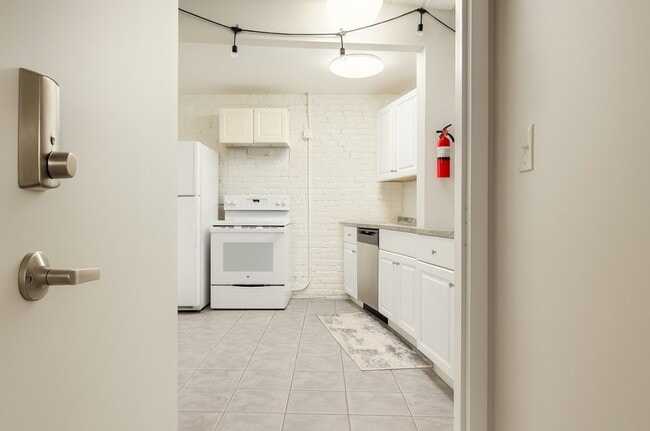 Building Photo - 101 Court St