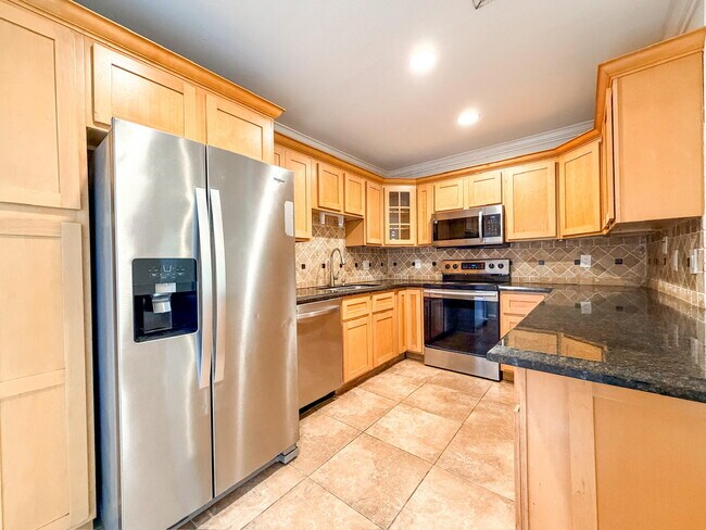 Building Photo - 1827 N Congress Ave