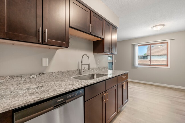 Building Photo - Basswood Apartments