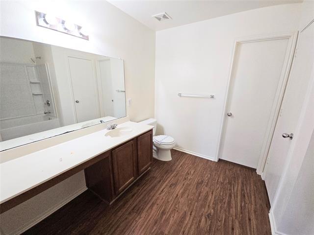 Building Photo - 932 Mosaic Dr