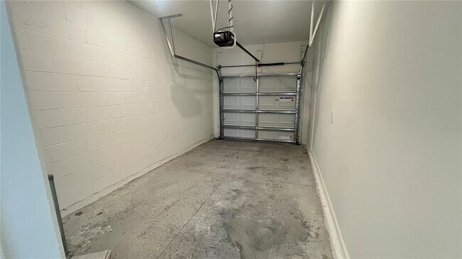 Building Photo - 2821 Pierr St