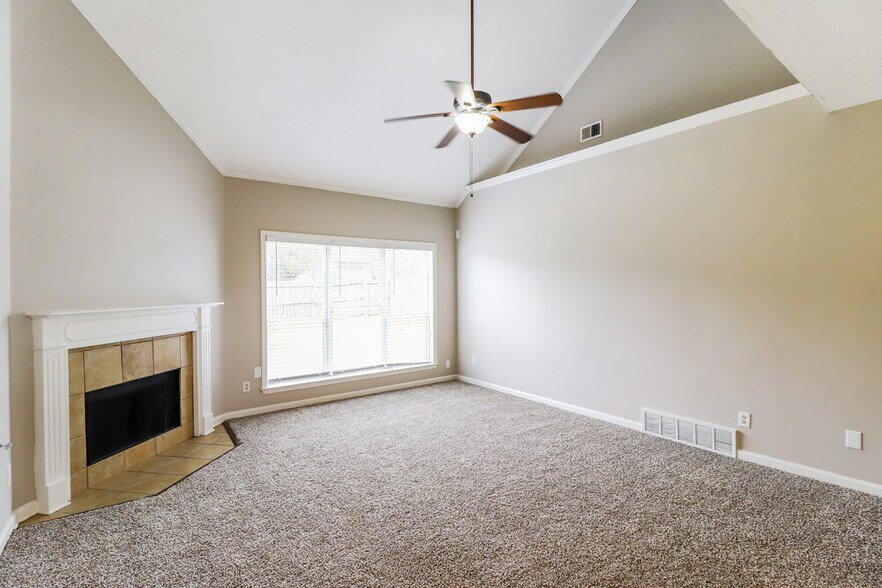 Building Photo - 9149 Chastain Pl