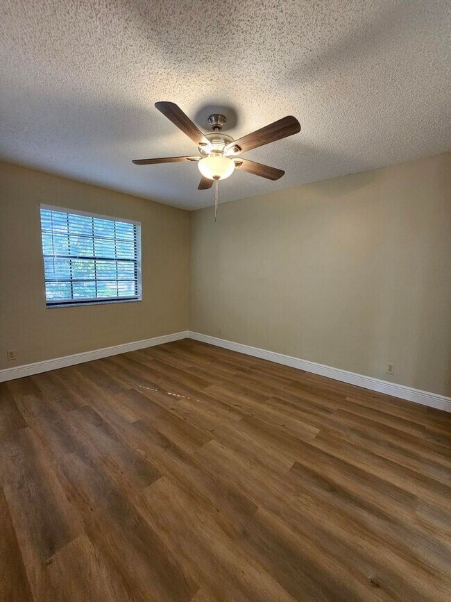 Bedroom 1 - 301 Norwood Ter