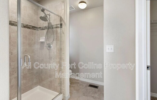 Building Photo - 846 Shirttail Peak Dr