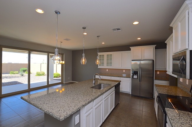 Building Photo - Encore at Eastmark!