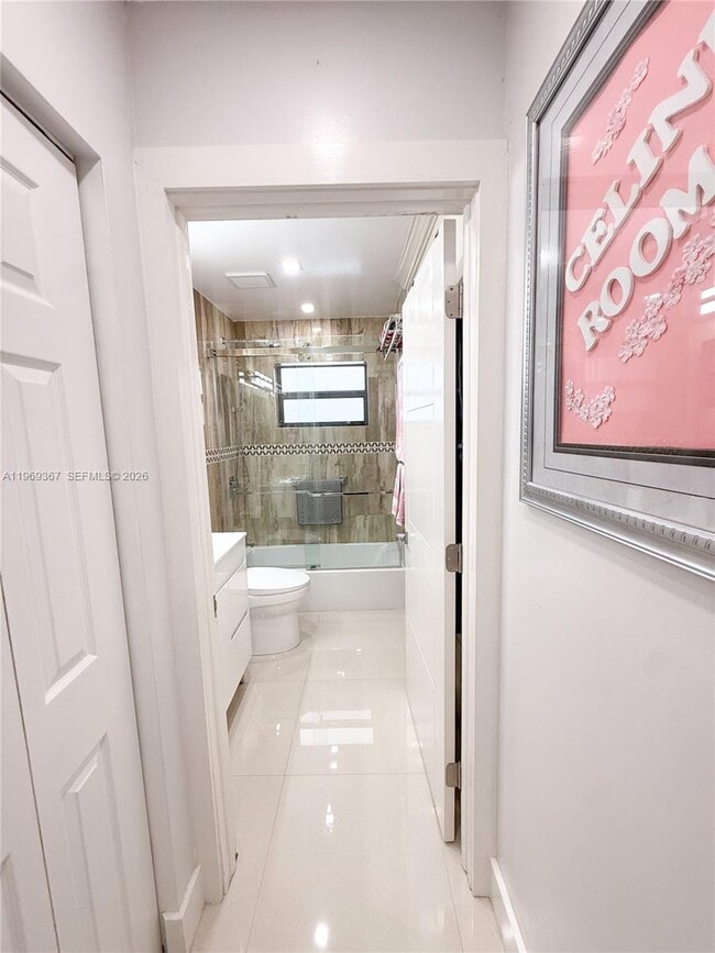 Building Photo - 14911 SW 88th Terrace