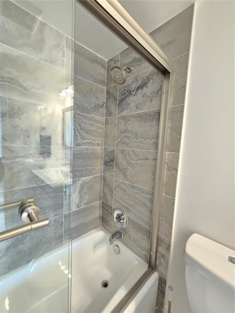 Building Photo - 401 Ocean Dr